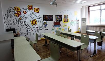 天津市耀华中学国际部教育中心