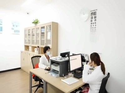 实验ALevel校医室