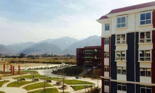 南阳医学高等专科学校五年制大专