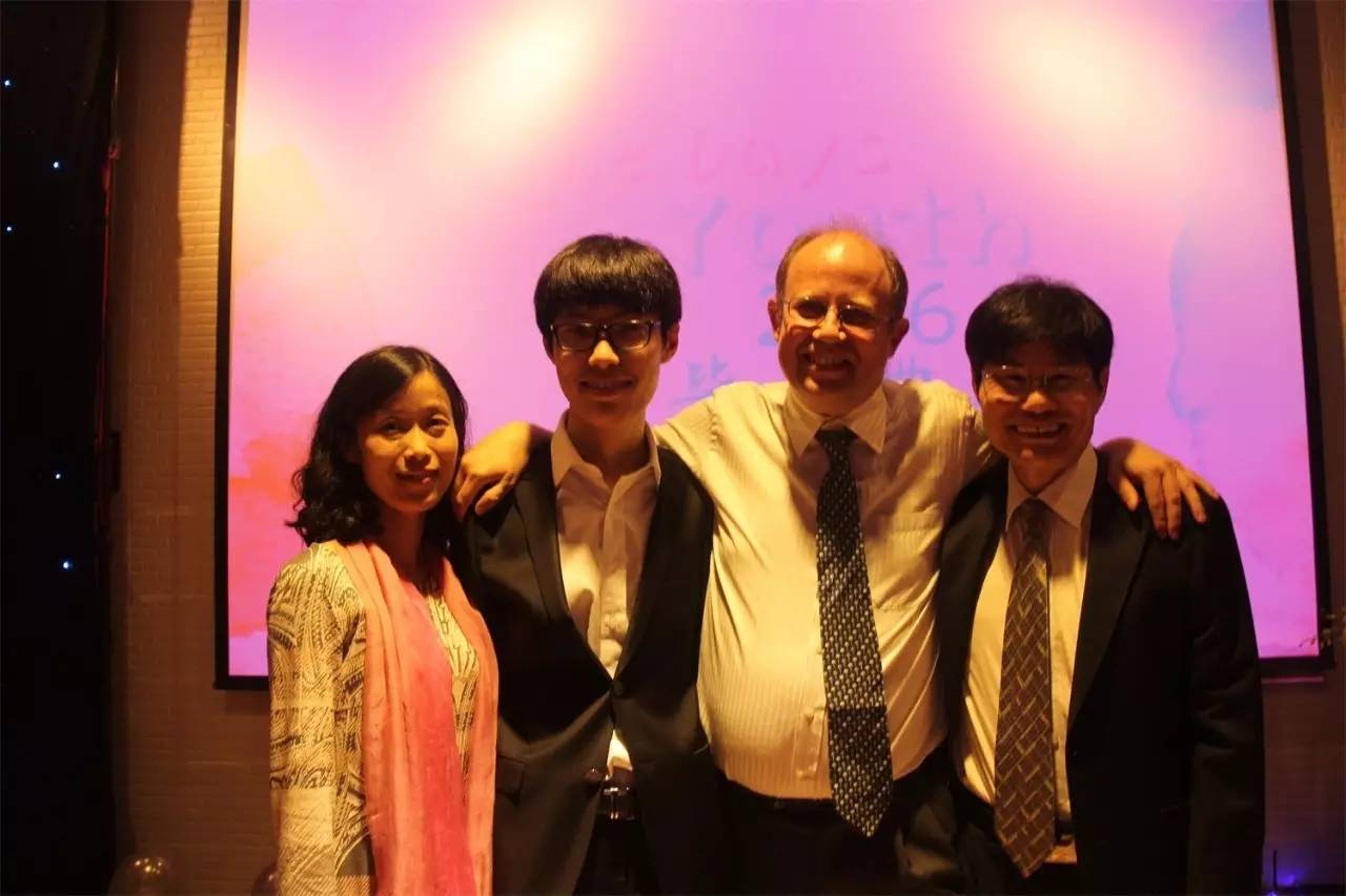   镜头下：常青藤国际高中A2班的毕业典礼