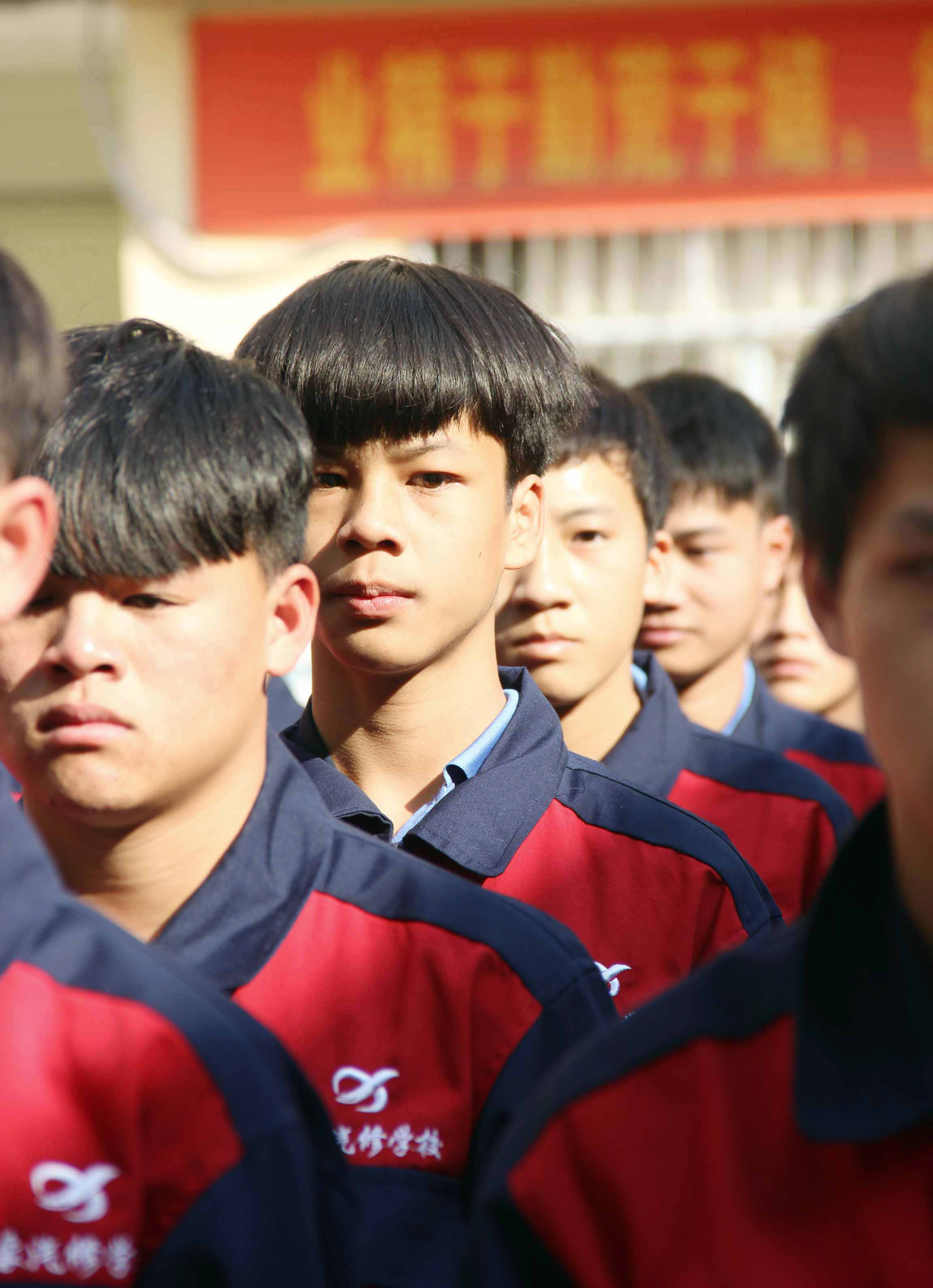  印象学子列队训练，开始！