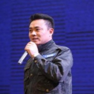 上海大尉户外拓展研学夏令营:杨学林