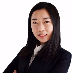 何奕萱