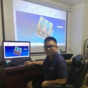 厦门领航模具设计编程培训:敖师傅