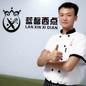 张明利