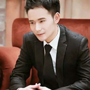 郑州钟艺音乐艺考培训:闫老师