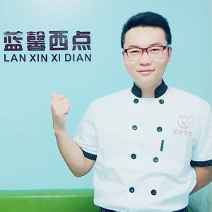 贾凯旋