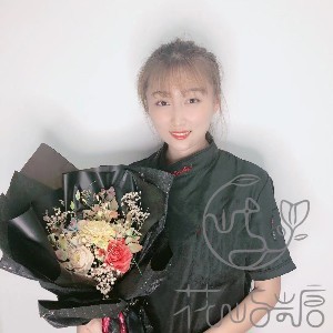 花屿糖西点艺术学校:王雨飞