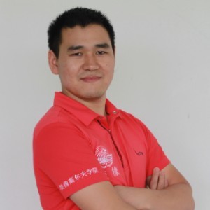 深圳美橡高尔夫:黄长斌