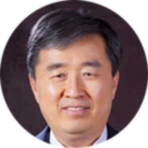 深圳市新与成教育:陈传明