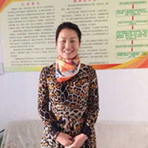 企业文化——阳光般的服务承诺 作为我们客户，您将享受到我们家政员专业温馨的专项服务，缓解您家庭琐事