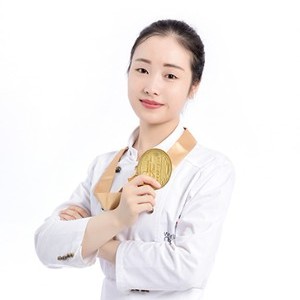 苏州王森西点西餐学校:魏晓玥