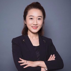 王新新