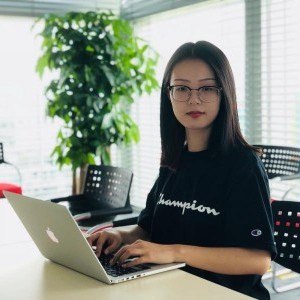 Smaker跨境电商独立站培训:Astrid Yang杨颜