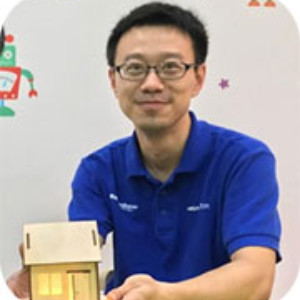 南京宏图三胞机器人活动中心:王大明