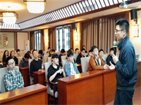 哈佛为什么能成为世界？有优秀的学生和她一起成长