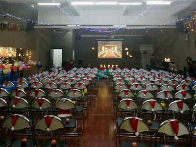 香港博朤教育中心开设了什么课程？