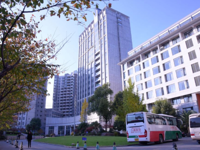 上外贤达国际高中招生信息