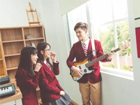 全武汉逼格最高的一所中学，最叛逆的学生也爱穿他的校服！