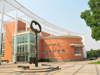 华二附属中学国际部-你还记得做支教的那一天吗？