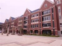 中加枫华国际学校好在哪？