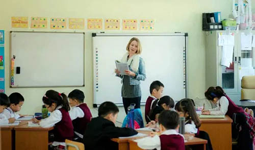 君诚的美式课堂到底是如何上课的呢?