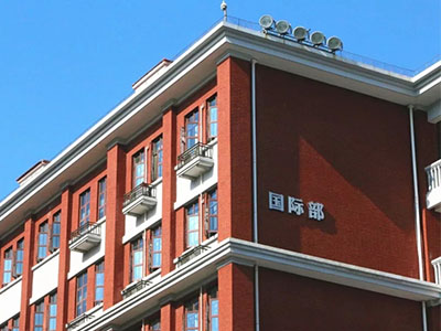 武汉加油！武汉六中国际部师生在行动！