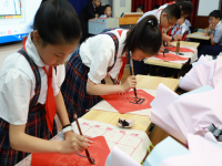 上海市民办永昌中学心怀感恩 放飞梦想