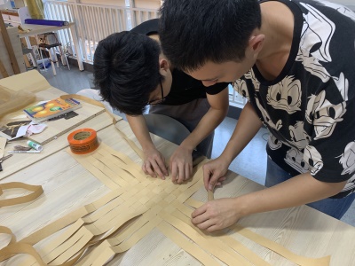 UCA + 英国创意艺术大学武汉中心美术高中 中英特色艺术班