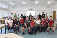 华师双语选修课程探索5G时代智能网联的未来城市