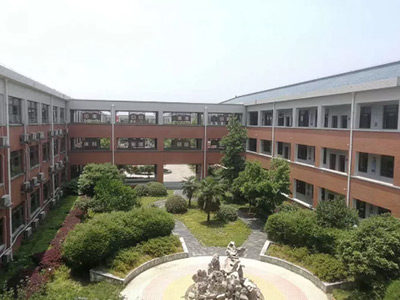 苏州青云实验中学国际部:体验纯美式课堂