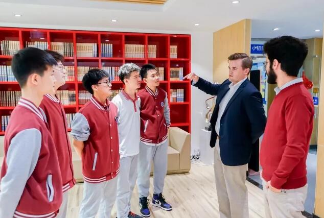 北京新府学外国语学校国际高中韩国班