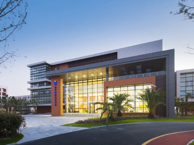 上海耀华临港校区线下课程说明会及校园参观活动