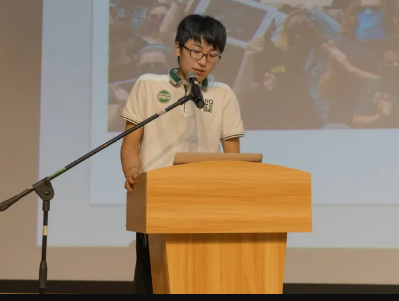 上海虹桥国际学校毕业典礼圆满结束