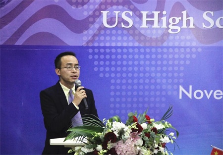 江苏南通报业传媒集团专访上海燎原双语学校高中国际课程班