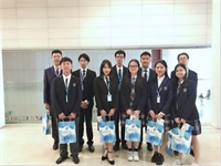 祝贺RDFIS学子从2018国际中学生模拟联合国大会中国会载誉归来