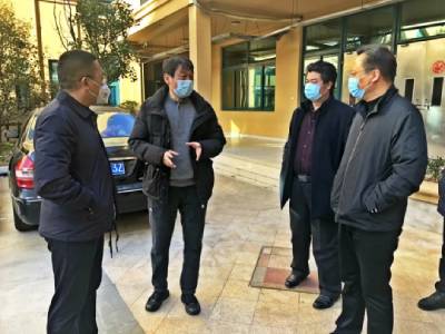 宣传部长等领导来启东启迪外国语学校指导工作