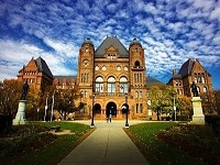 加拿大留学最新最新热门专业选择指南