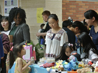 节约社会资源，共建绿色校园&mdash;&mdash;小学部跳蚤市场活动顺利开展