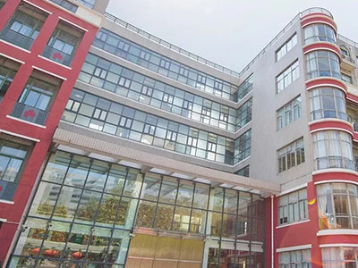 进才中学国际部延期开学通知