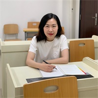 华中师范大学国际课程中心:张婧