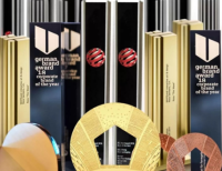 英国创意艺术大学武汉中心|武汉又出了一位世界名校的硕士 -潘虎先生荣获英国创意艺术大学名誉硕士学位