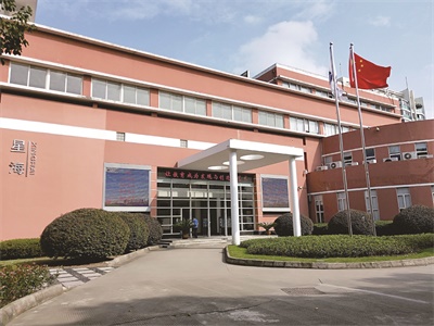 苏州星海中学中加班：感受教育的艺术