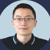 巴德美际学校中学部校长助理：李明勇