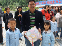 维多利亚幼儿园师生及家长参观云顶学校国际部