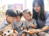 与仁爱结盟 耀华种下希望的种子