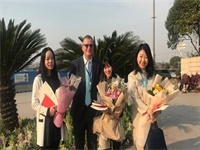 2018/19学年四月周Nick West诺德安达校长寄语