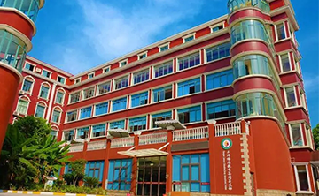 上海市燎原双语学校美国伍德斯托克学校