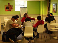 【雅力国际武汉校区】化学原来就在生活中&mdash;&mdash;&ldquo;诡异&rdquo;而生动的化学课有感