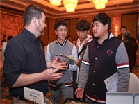 留学知多少？&mdash;&mdash;我校学生作为特约小记者参加美领馆组织的美国大学展